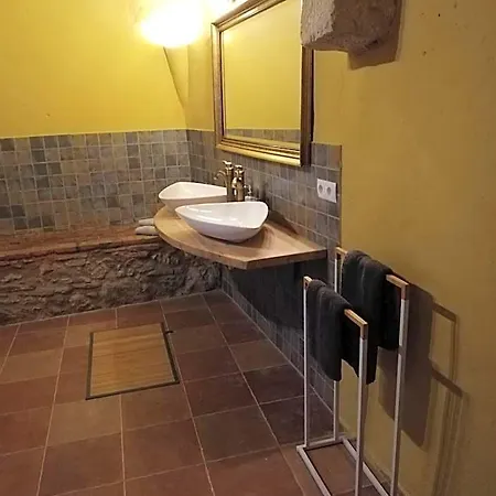 Allotjament i esmorzar Mas Del Llop Blanc - Dog Friendly Rural - 4*