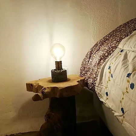 Mas Del Llop Blanc - Dog Friendly Rural - Bed & Breakfast 4*