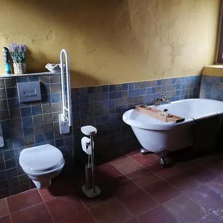 Mas Del Llop Blanc - Dog Friendly Rural - Bed & Breakfast