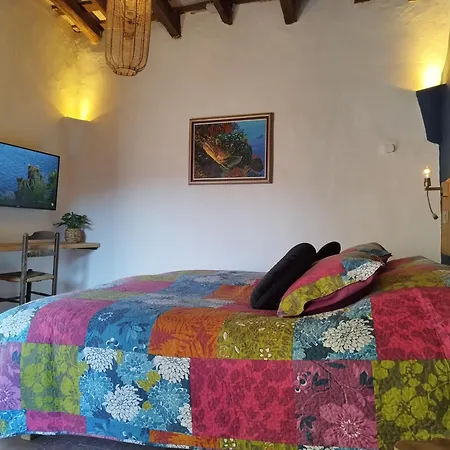 Bed & Breakfast Mas Del Llop Blanc - Dog Friendly Rural - Sobrestany
