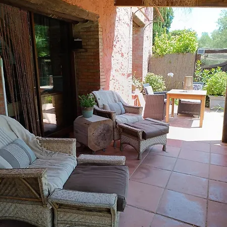 Mas Del Llop Blanc - Dog Friendly Rural - Bed & Breakfast 3*