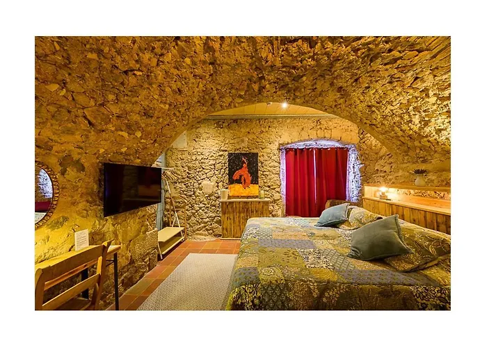 Bed and Breakfast Mas Del Llop Blanc - Dog Friendly Rural - 4*